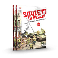 AK Interactive Book: Soviets In Berlin - Bilingual
