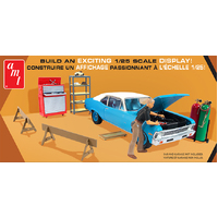 AMT 1/25 Garage Accessory Set #1 Weekend Wrenchin'