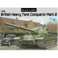 Dragon 1/35 British Heavy Tank Conqueror Plastic Model Kit [3555]