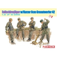 Dragon 1/35 Fallschirmjager w/Kurzer 8cm Granatwerfer 42 Plastic Model Kit