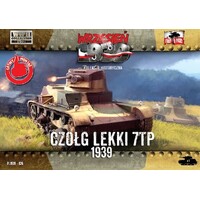 First To Fight 1/72 7TP LIGHT TANK - single turret Plastic Model Kit