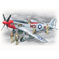 ICM 1/48 Mustang P-51D with USAAF Pilots and Ground Personnel Plastic Model Kit
