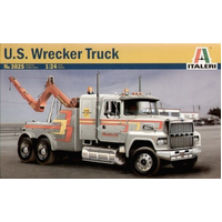 Italeri 1/24 US Wrecker Kit Plastic Model Kit