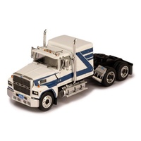 IXO Models 1/64 Ford LTL-9000 1978 White