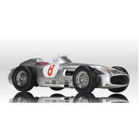 IXO Collections 1/8 Mercedes-Benz W 196 R No.8 (Driver Juan Manuel Fangio) Full Kit