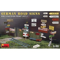 MiniArt 1/35 German Road Signs WW2 (Eastern Front Set 1) Plastic Model Kit