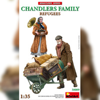 MiniArt 1/35 Refugees. Chandlers Family Plastic Model Kit