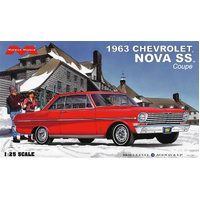 Moebius 1/25 1963 Chevrolet Nova SS Coupe Plastic Model Kit