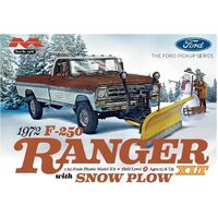 Moebius 1/25 1972 Ford F-250 4x4 with Snow Plow Plastic Model Kit