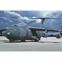 Roden 1/144 C-141B Starlifter Plastic Model Kit