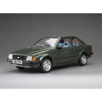 Sun Star 1/18 1981 Ford Escort MKIII GL Saloon - Forest Green (RHD) Diecast Model Car