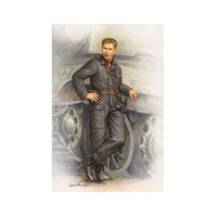 Trumpeter 1/16 WWII Soviet Army Tank Crewman in 1942