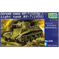 UM-MT 1/72 SOVIET LIGHT TANK BT-7 (model 1935 ) Plastic Model Kit