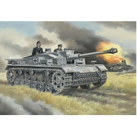 Unimodels 1/72 Sturmgeschutz 40 Ausf F/8 Plastic Model Kit