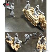 Zoukei Mura 1/32 Kettenkrad Luftwaffe Engineers & Nurse Set