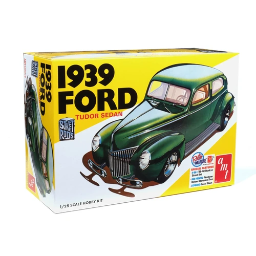 AMT 1/25 1939 Ford Sedan Street Rod Series Plastic Model Kit