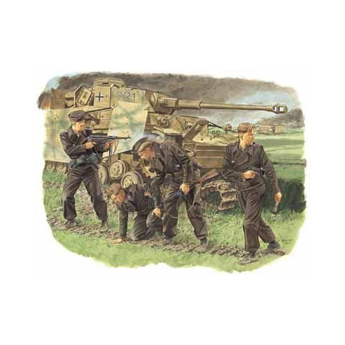 Dragon 1/35 Survivors, Panzer Crew (Kursk 1943) Plastic Model Kit [6129]