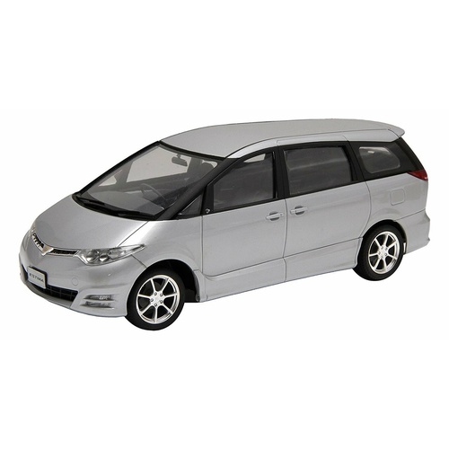 Fujimi 1/24 Toyota Estima G/X/Aeras G Package [ID-8] Plastic Model Kit