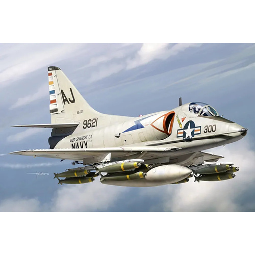 HobbyBoss 1/48 A-4C Sky Hawk Plastic Model Kit