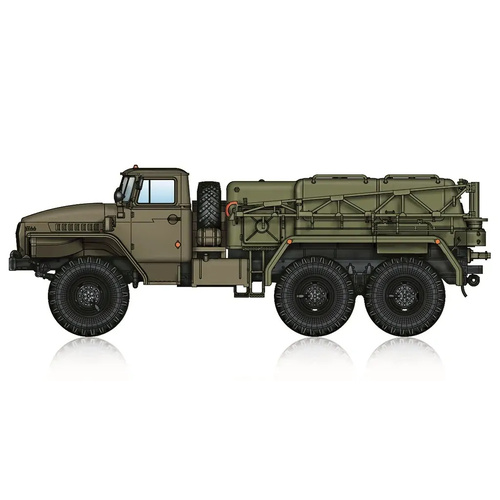 HobbyBoss 1/72 APA-5D Airport Starter Vehicle Plastic Model Kit