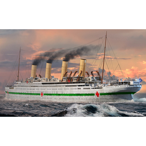 HobbyBoss 1/700 Britanic Plastic Model Kit