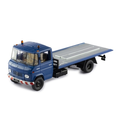 IXO Models 1/43 Mercedes-Benz L608 D (Winch Truck) Blue 1980