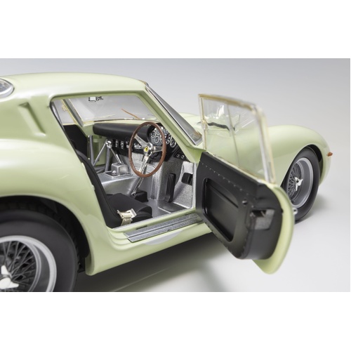 Kyosho Original 1/18 Ferrari 250GTO 1962 LM #20 (Light Green) Diecast Model Car