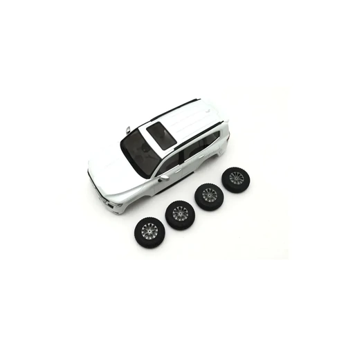 Kyosho MX-01 Toyota Land Cruiser 300 Precious White Pearl [MXBT12PW]