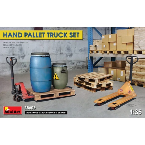 MiniArt 1/35 HAND PALLET TRUCK SET Plastic Model Kit