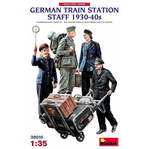 MiniArt 1/35 German Train Station Staff 1930-40s Plastic Model Kit