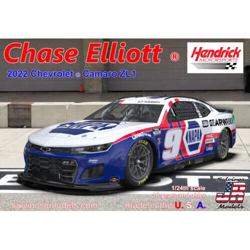 Salvinos J R 1/24 Hendrick Motorsports Chase Elliott 2022 Camaro- Patriotic Plastic Model Kit