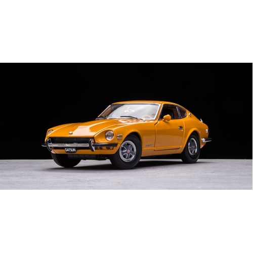 Sun Star 1/18 1972 Datsun 240Z - Orange