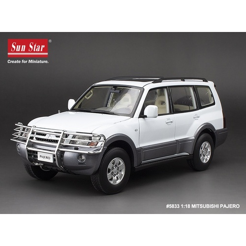 Sun Star 1/18 Mitsubishi Pajero V73 - White (New Tooling)