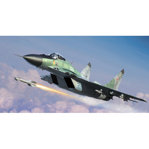 Trumpeter 1/72 MIG-29C Fulcrum (Izdeliye 9.13)