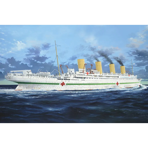 Trumpeter 1/200 HMHS Britannic Plastic Model Kit